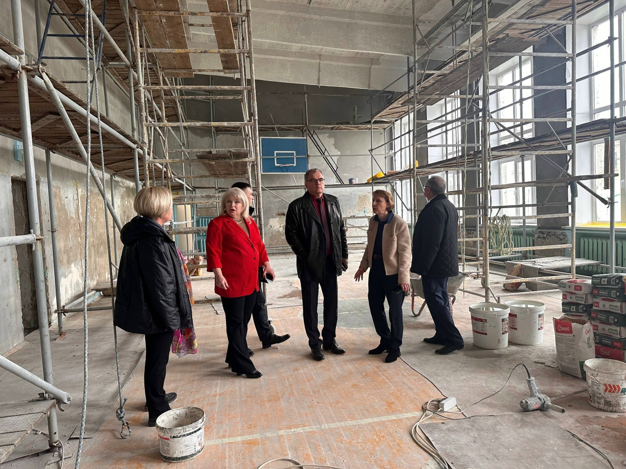 Комиссии Брянска инициировали проведение масштабных ремонтных работ в школах