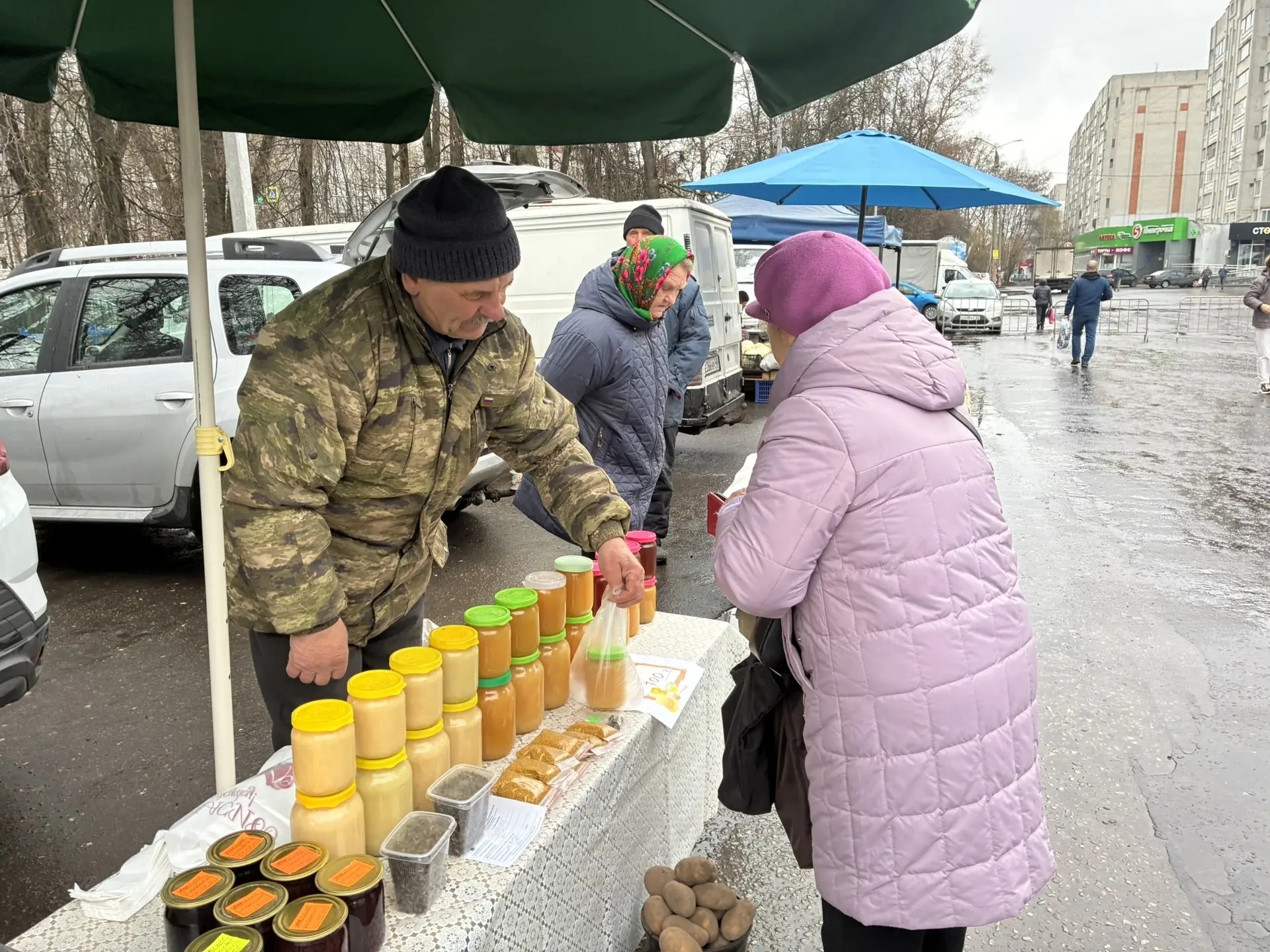 Ярмарки выходного дня проходят во всех районах Брянска с 4 апреля
