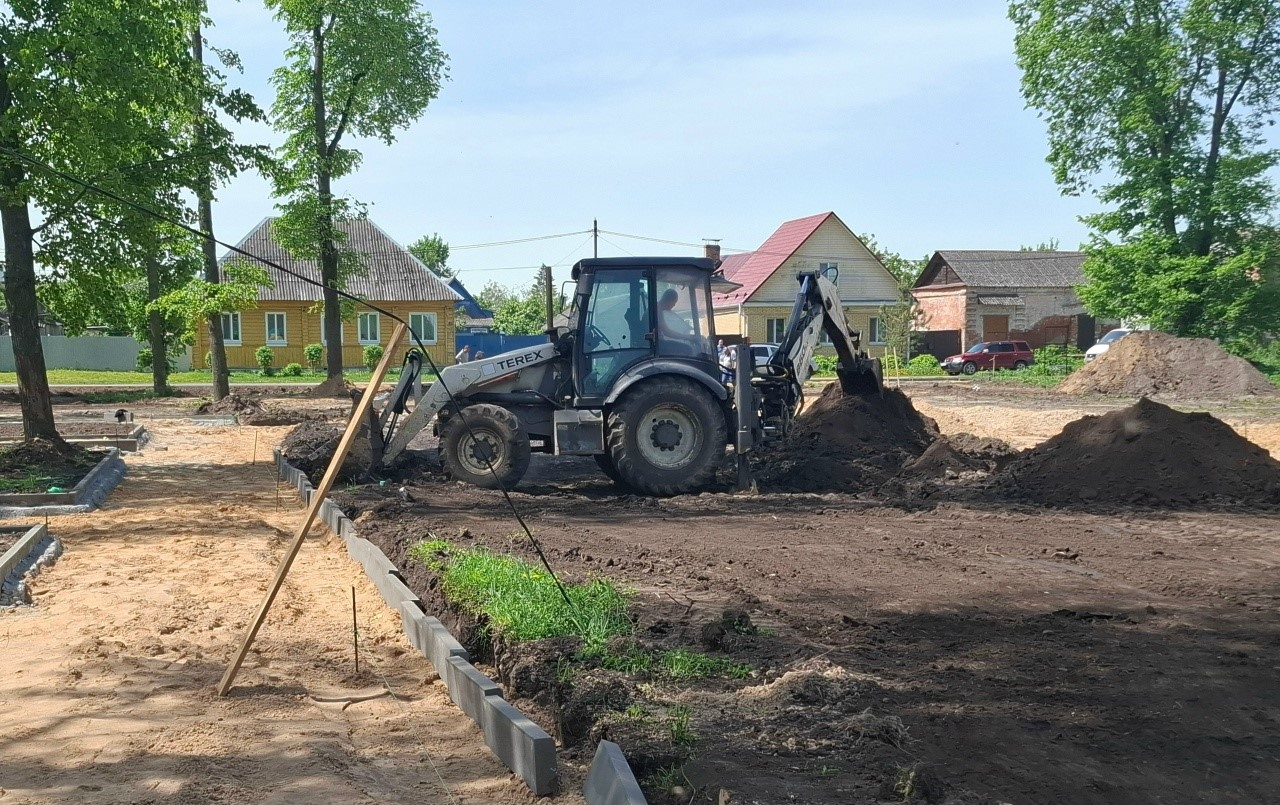 На «Гамовой луже» в Трубчевске идёт масштабное благоустройство по нацпроекту