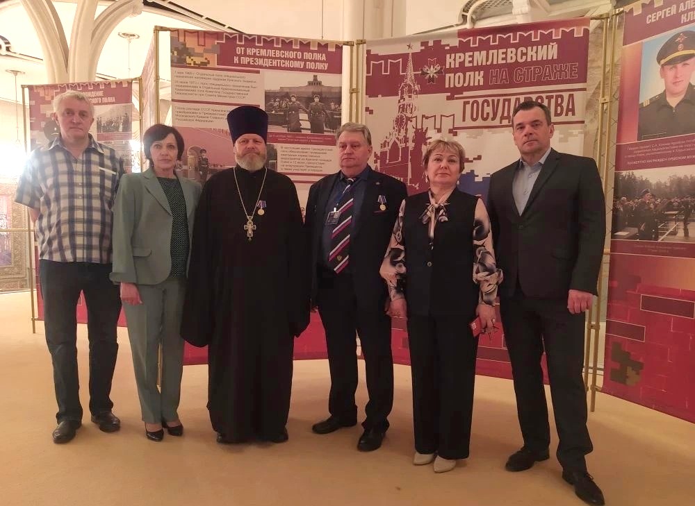 В Храме Христа Спасителя открылась выставка «Кремлёвский полк на страже Государства»