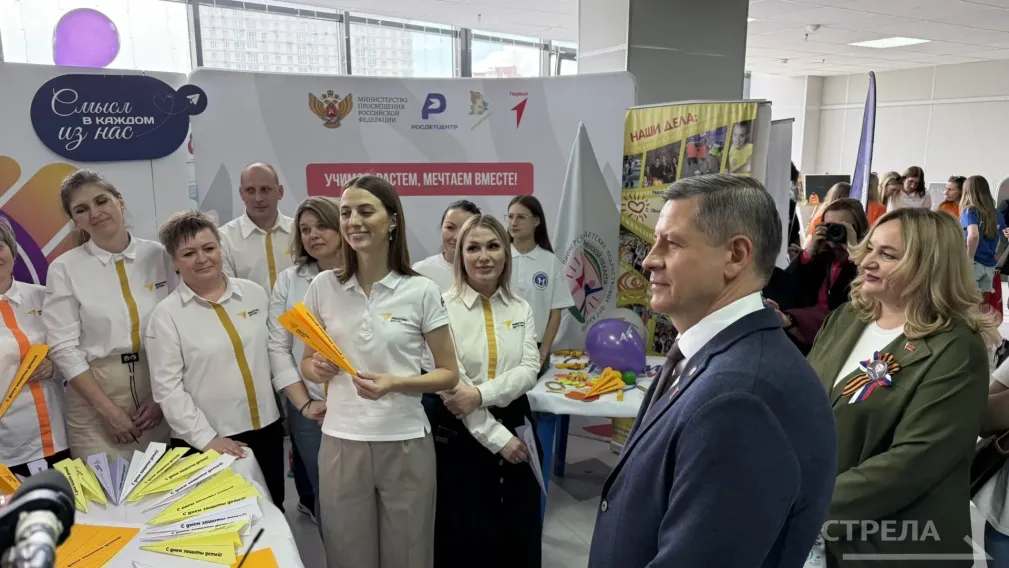 Глава Брянского региона Егор Ковальчук посетил площадки фестиваля Движения Первых