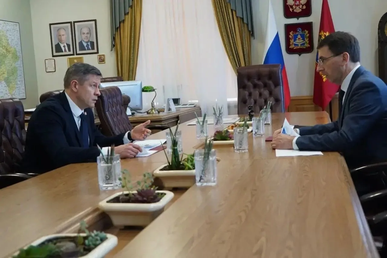 Егор Ковальчук встретился с полномочным представителем Президента РФ в ЦФО Игорем Щёголевым