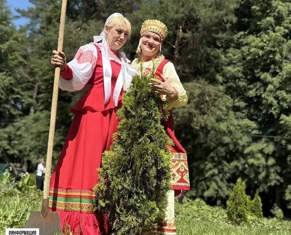 Медики Унечи провели экологическую акцию