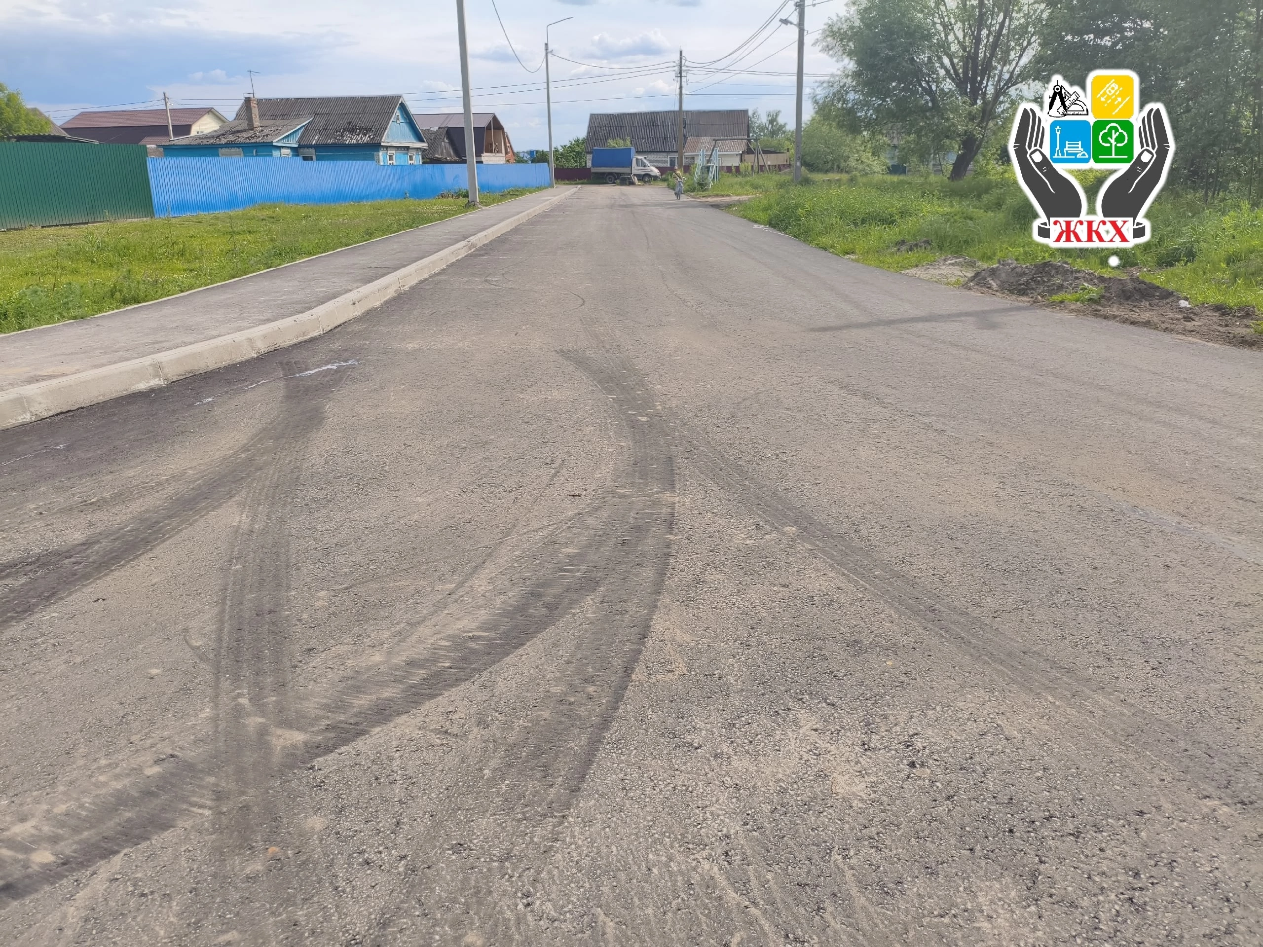 В брянском Большом Полпино по нацпроекту ремонтируют автодорогу