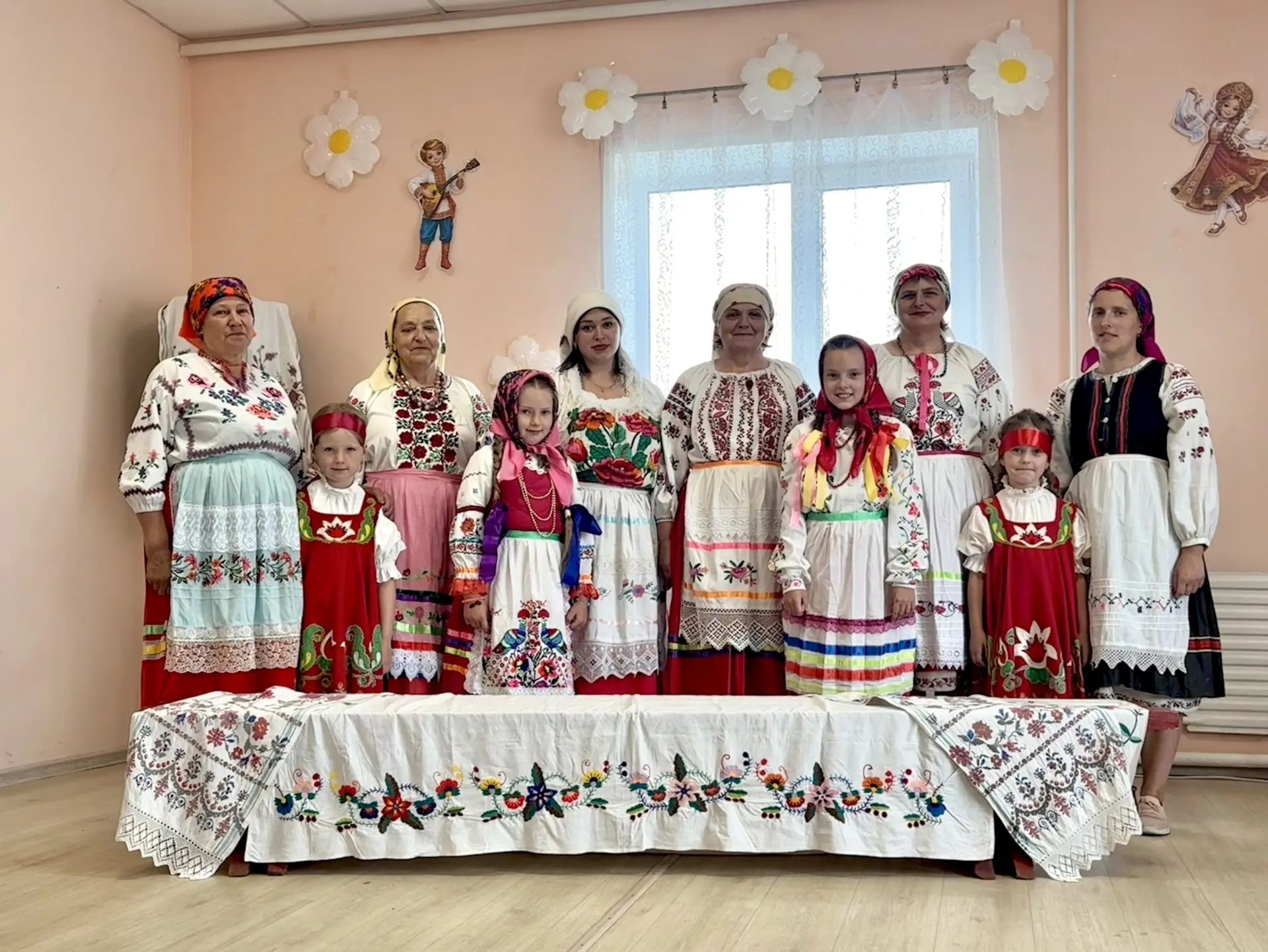 В Молодьковском Доме культуры Мглинскуого района прошли фольклорный посиделки