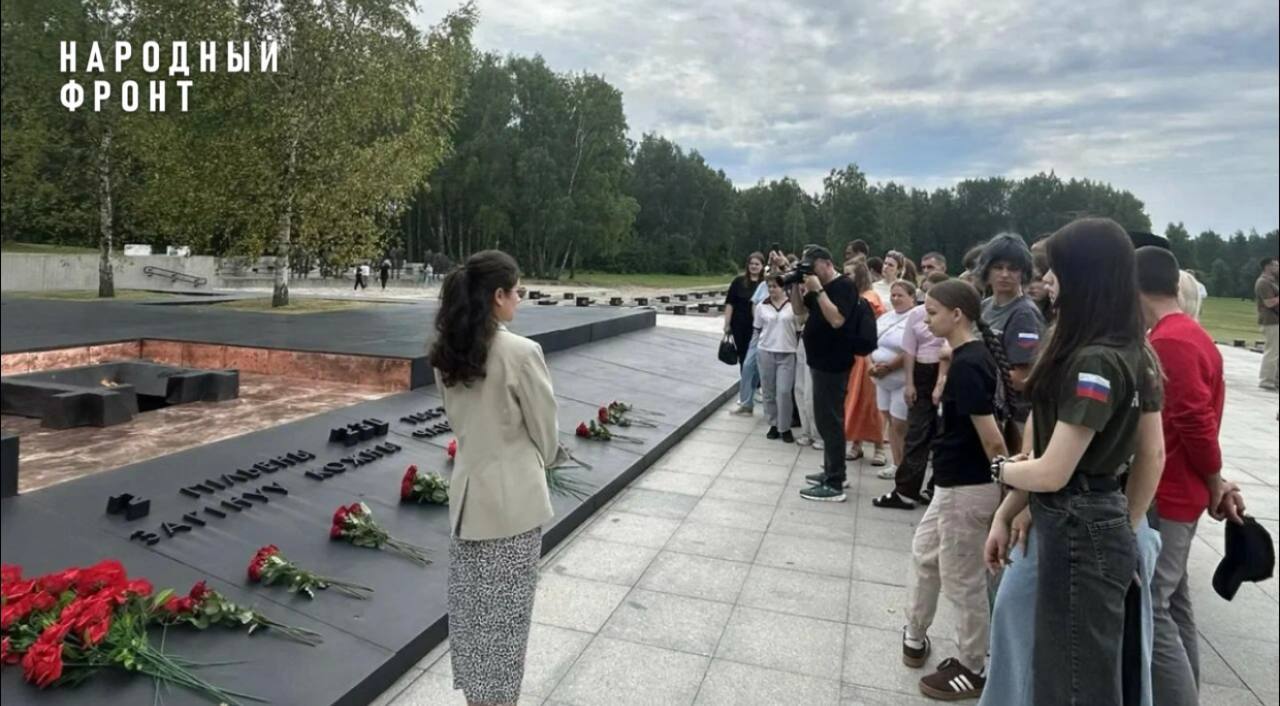Народный фронт завершил экскурсионный проект в Хатыни