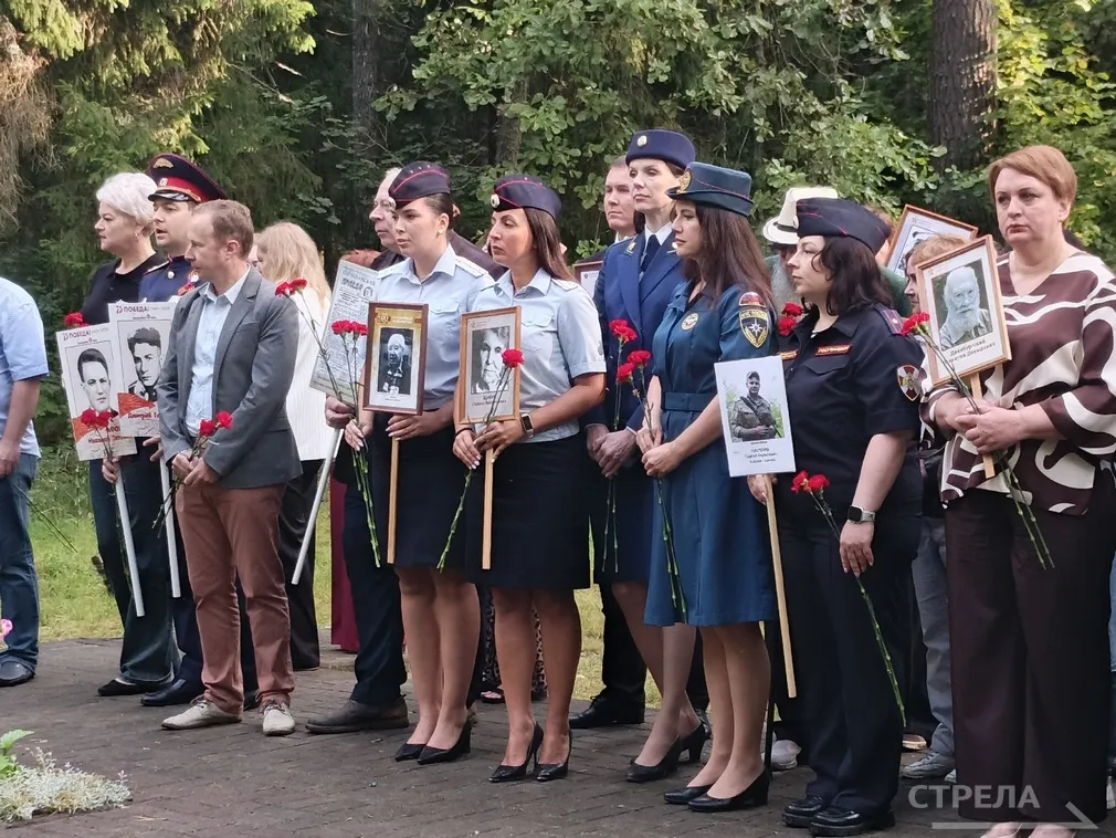 85 лет газете «На разгром врага»: митинг и шествие на мемориале