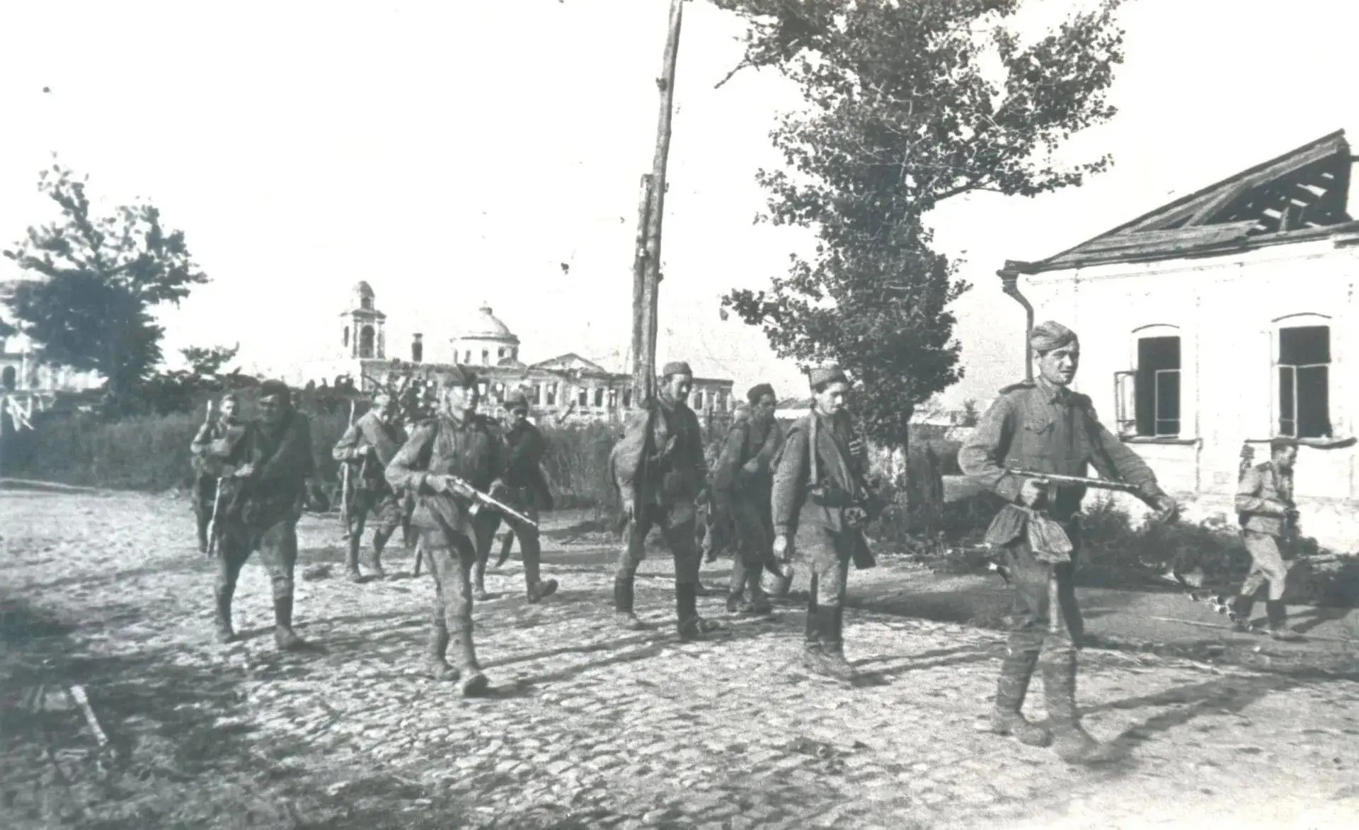 В Севске вспоминают героев, освободивших город в 1943 году