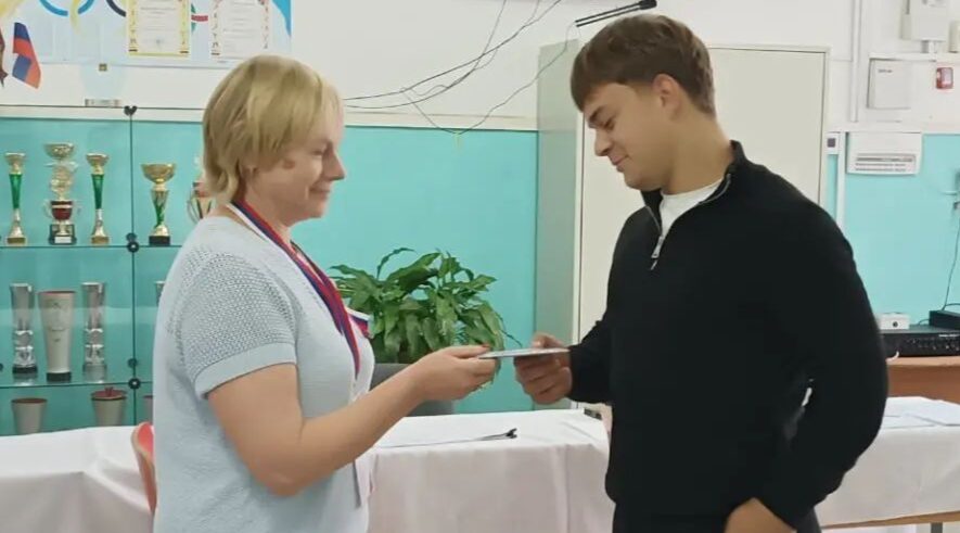 В Мглине голосуют молодые избиратели
