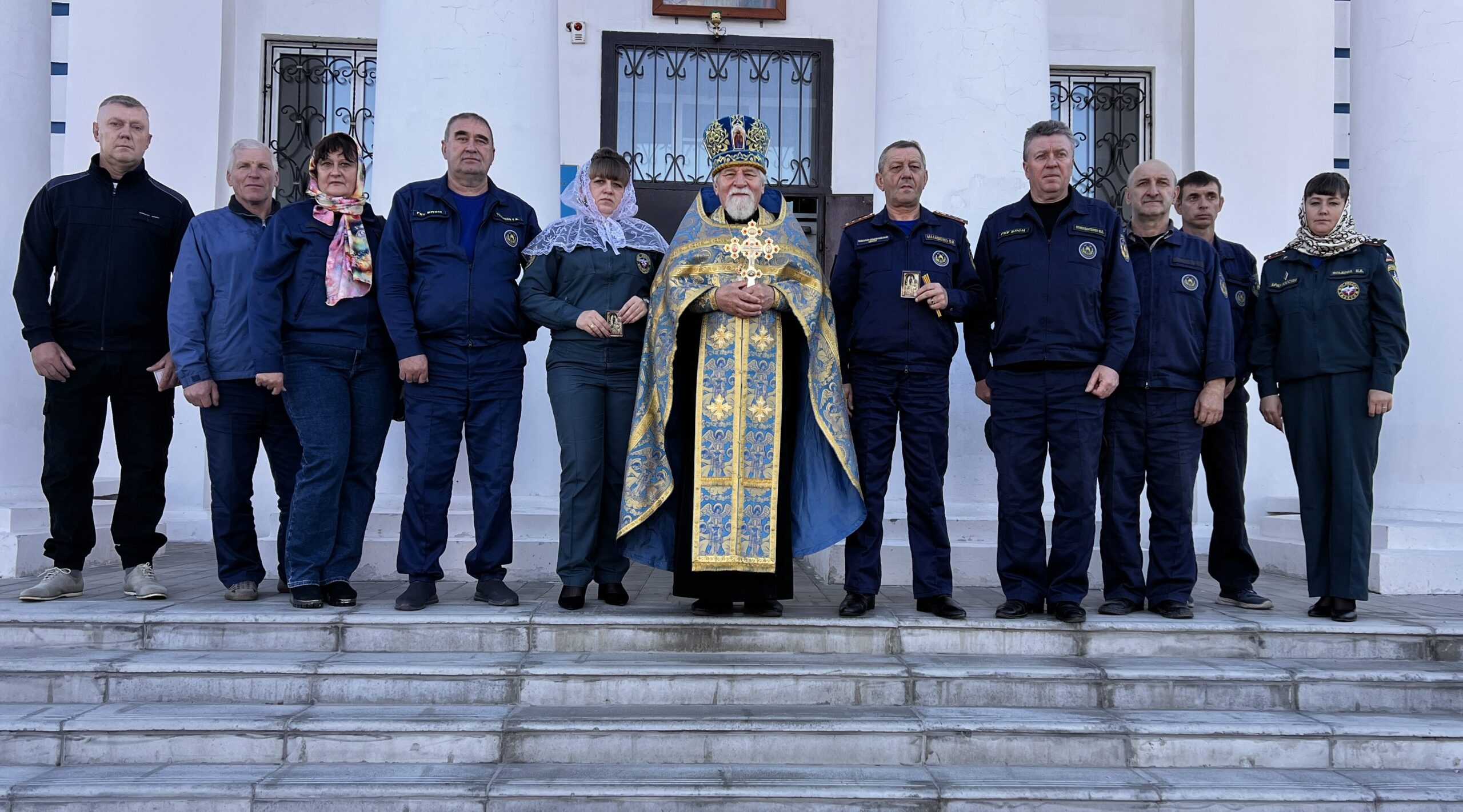 Мглинские огнеборцы приняли участие в молебне