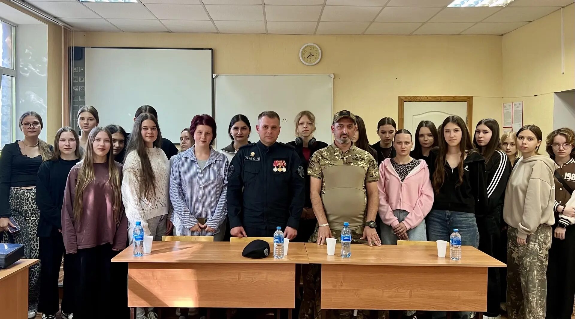 Фонд «Защитники Отечества» продолжает патриотическую работу с молодёжью Брянска