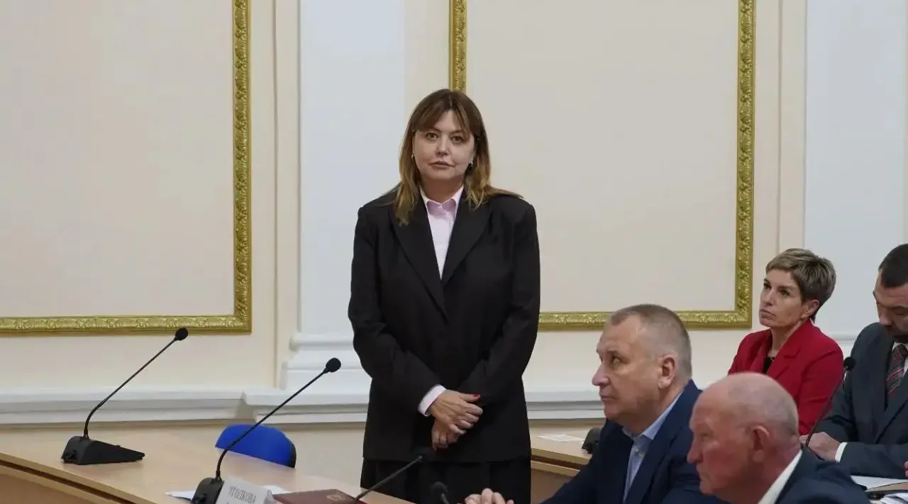 Региональному правительству представили нового врио заместителя губернатора