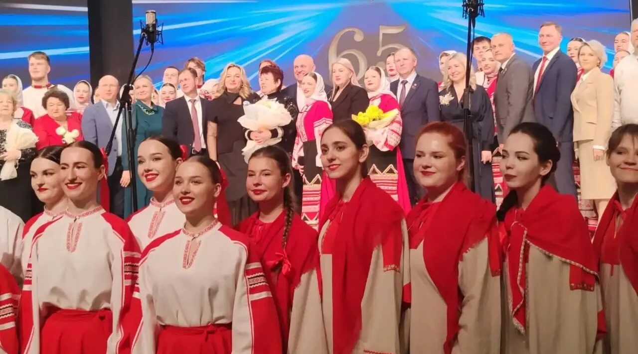 Брянский областной колледж искусств отмечает юбилейную дату
